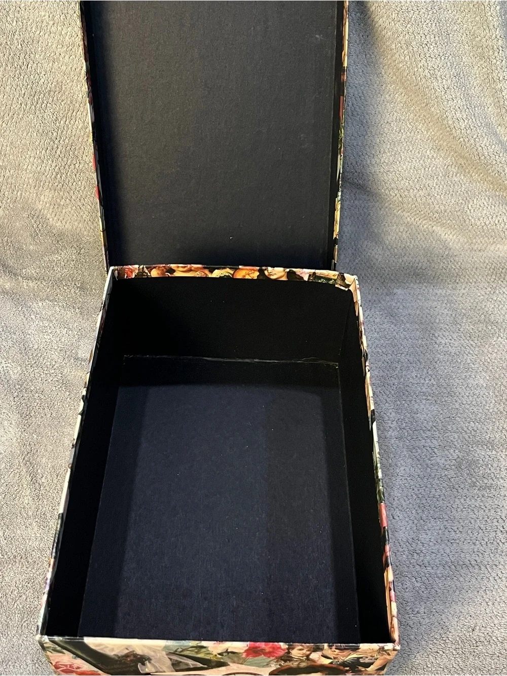 Vintage-style Decorative style Gift Box with Floral & Victorian Collage